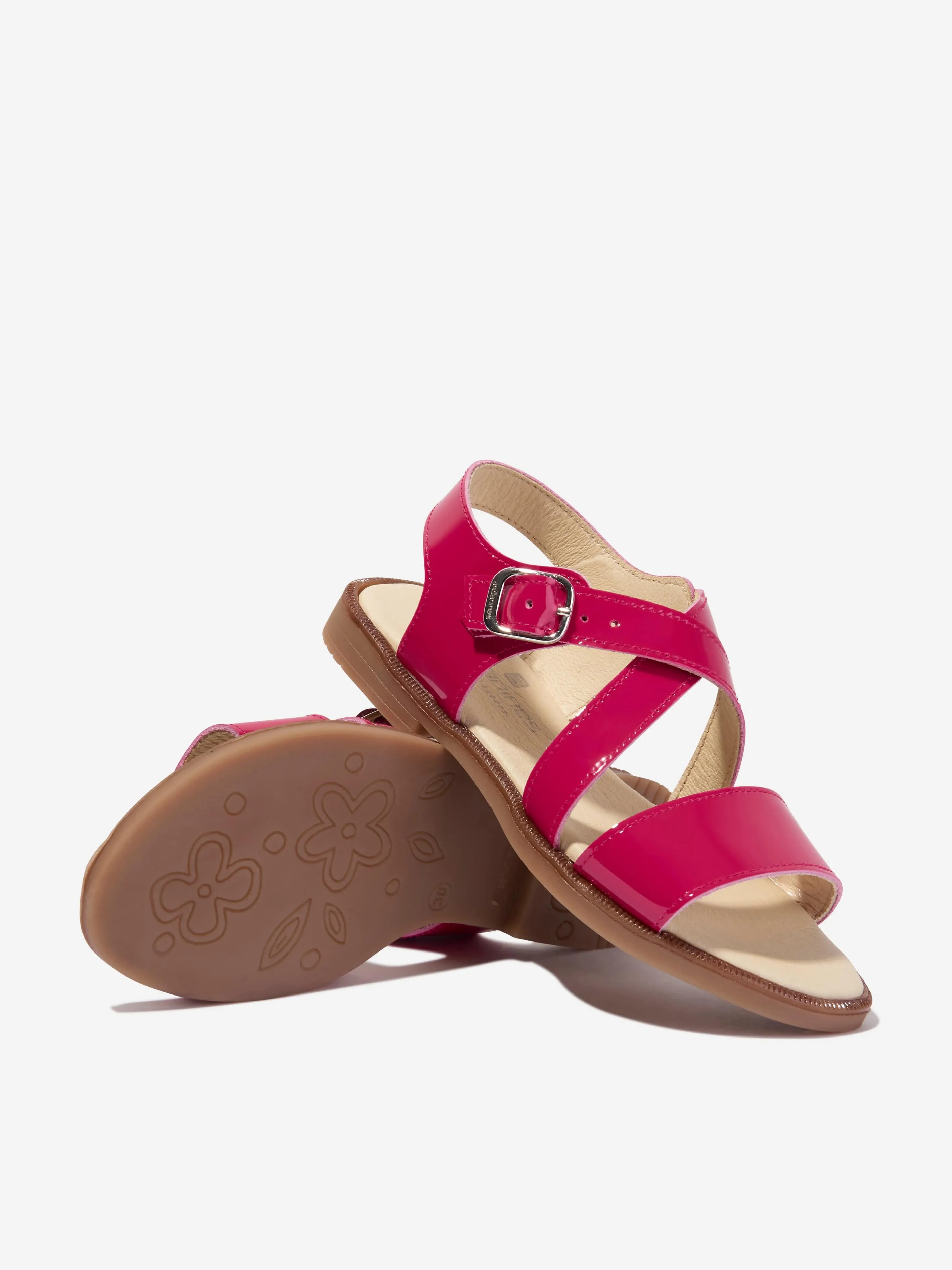 Andanines Girls Patent Leather Cross Over Strap Sandals in Pink