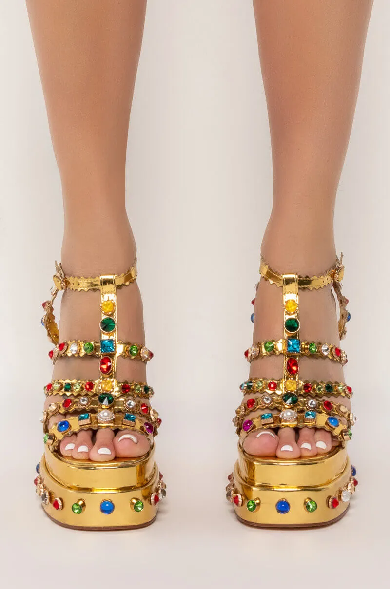 AZALEA WANG GENIE IN A BOTTLE CHUNKY SANDAL IN GOLD