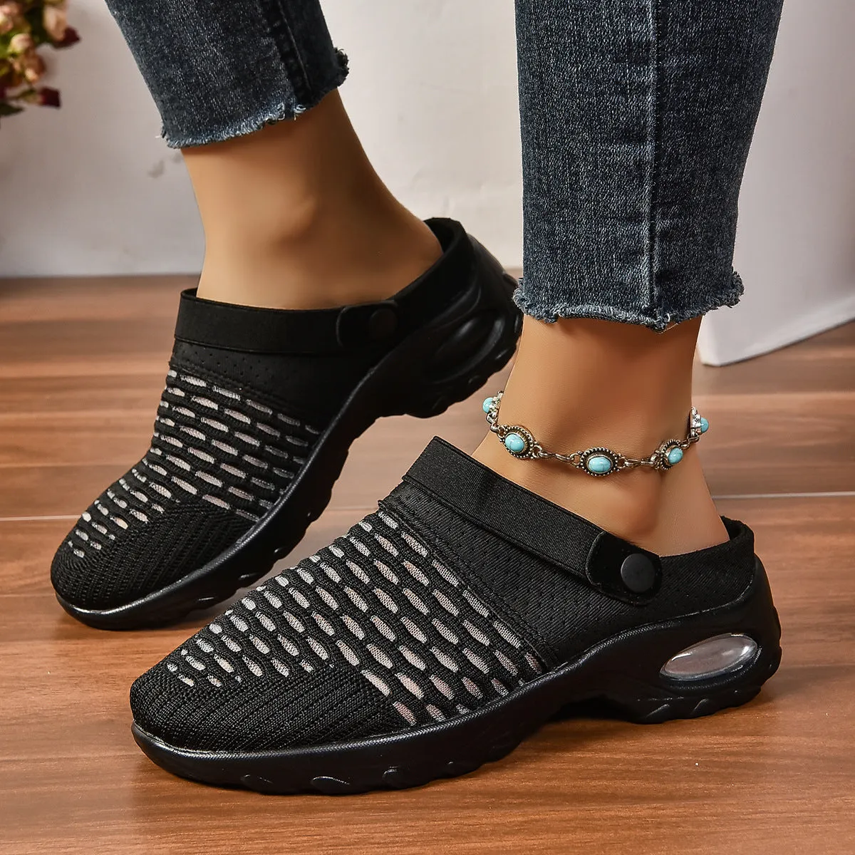 Breathable Mesh Round Toe Sneakers