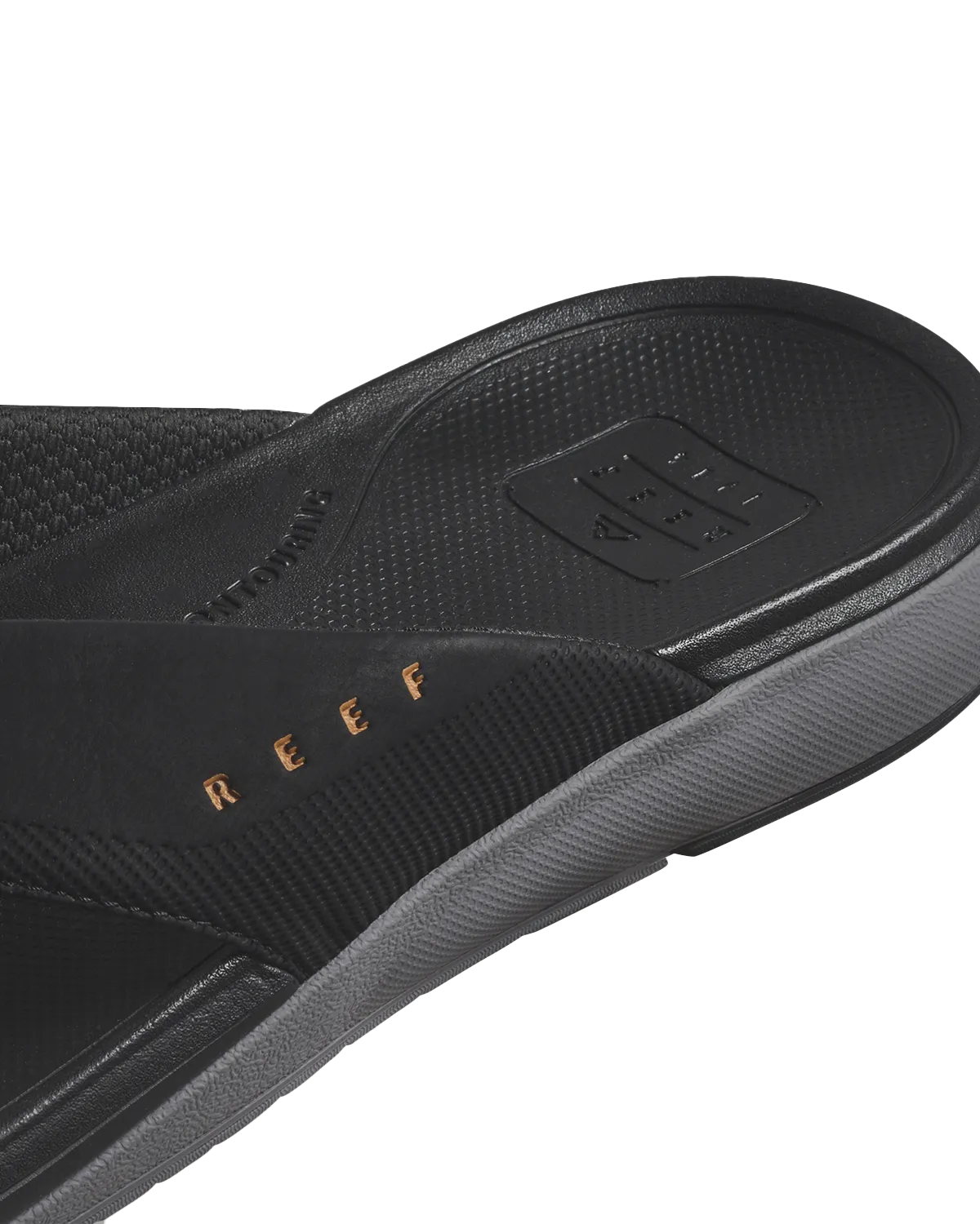 Cushion Norte Flip Flops in Dark Grey